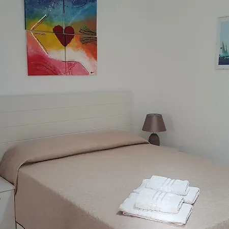 Appartement New Modern Seafront In Xemxija,
